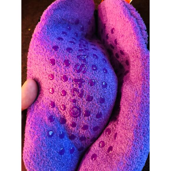 Hello Kitty Halloween Slipper Socks and Hello kitty headband - Picture 7 of 7